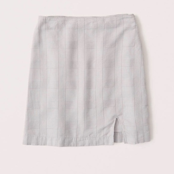 NWOT! Abercrombie Plaid Skirt - Picture 3 of 3
